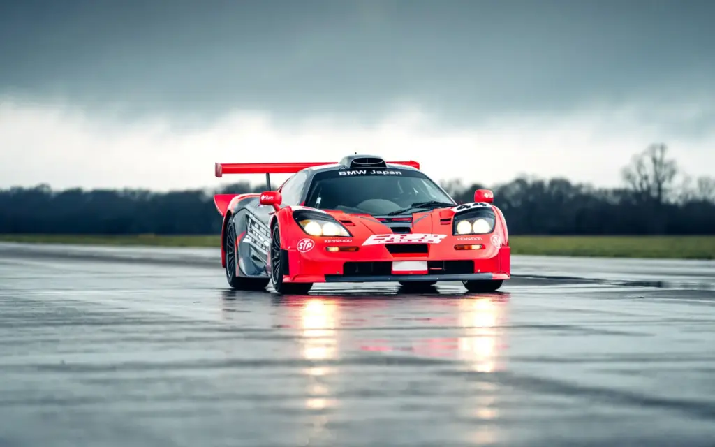 Un McLaren F1 GTR matriculable busca nuevo dueño. ¿Tienes 18 millones?