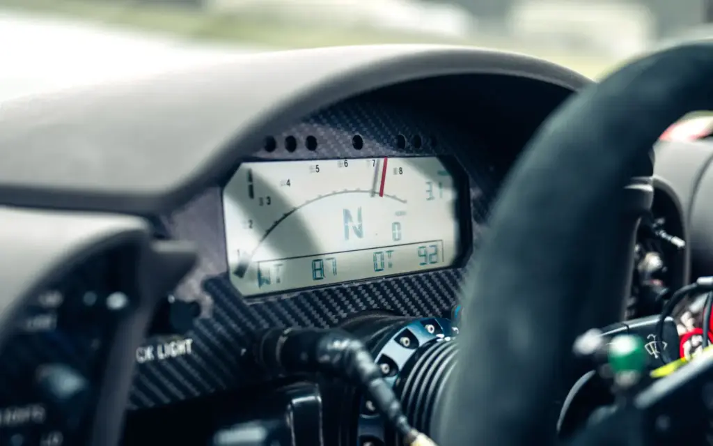 Un McLaren F1 GTR matriculable busca nuevo dueño. ¿Tienes 18 millones?