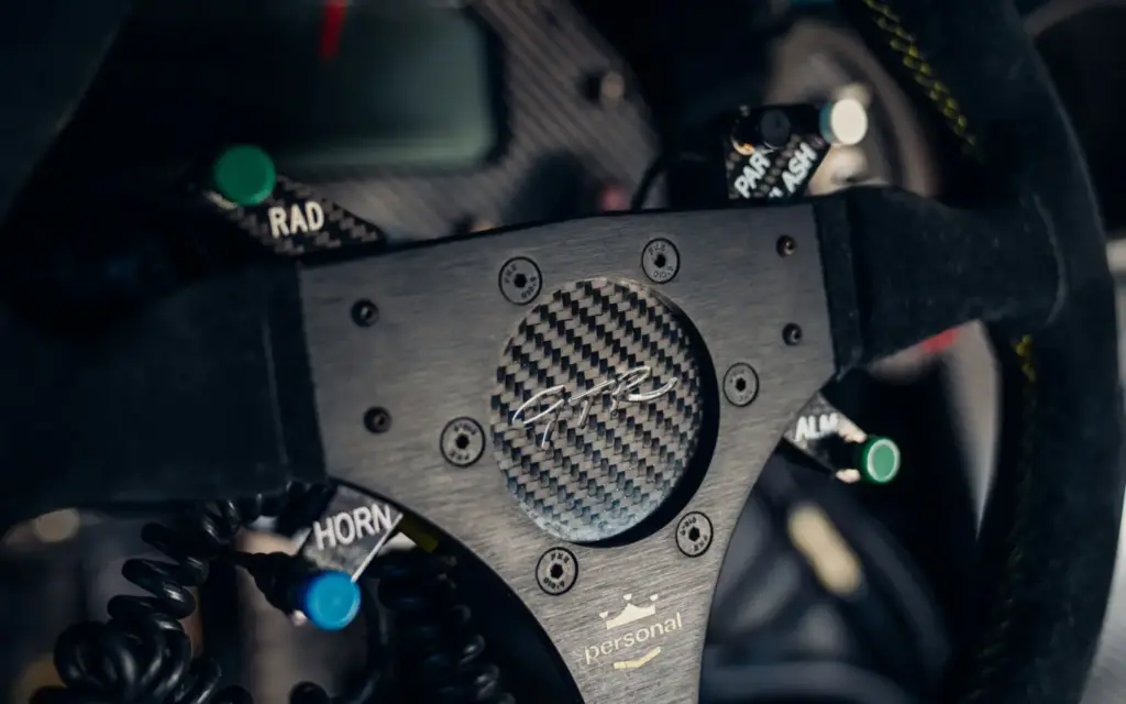 McLaren F1 GTR 1997 18 Motor16