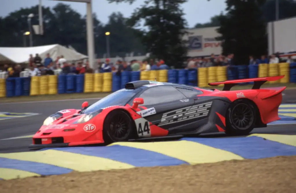 McLaren F1 GTR 1997 3 Motor16