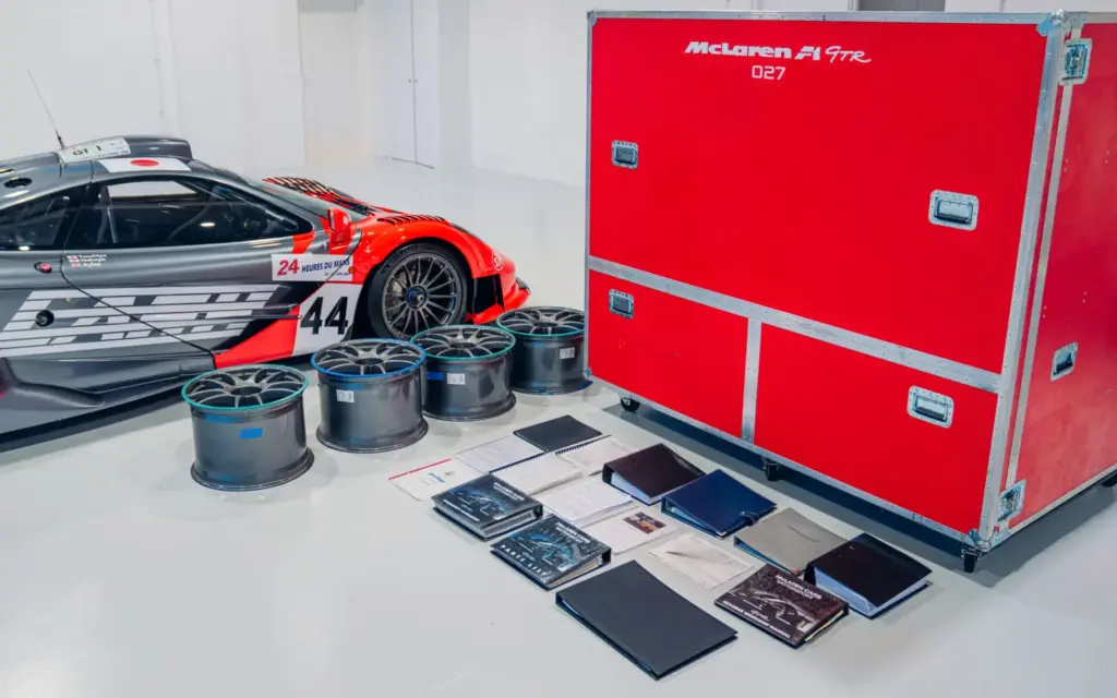 McLaren F1 GTR 1997 45 Motor16