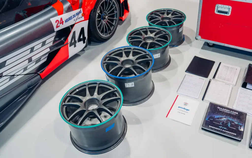 McLaren F1 GTR 1997 47 Motor16