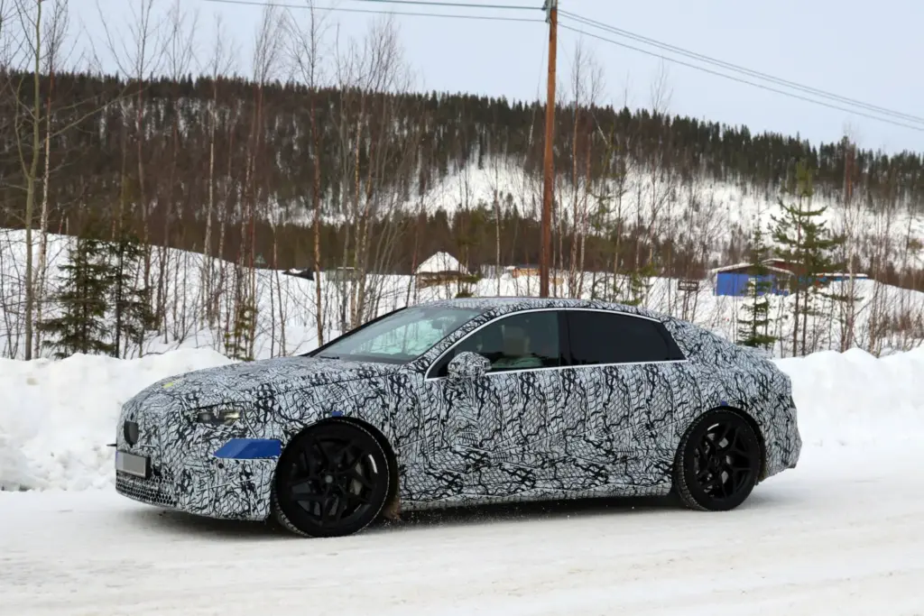 Mercedes AMG Clase C electrico 2027 5 Motor16