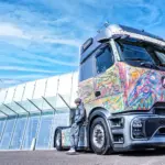 El Mercedes-Benz Actros L se convierte en una obra de arte rodante