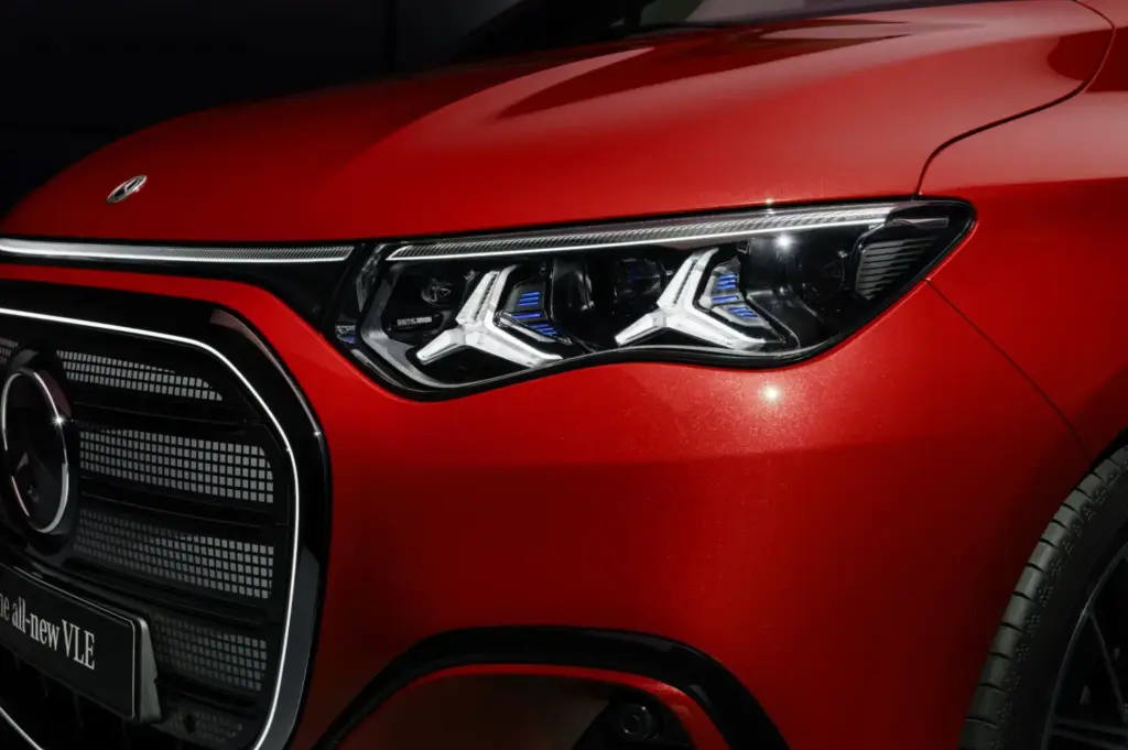 Mercedes VLE 2026 10 Motor16