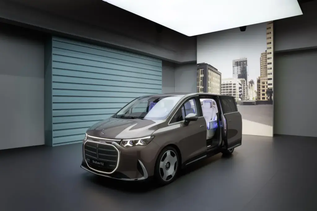 Mercedes VLE 2026 18 Motor16