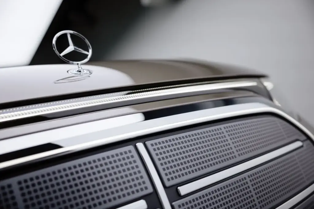 Mercedes VLE 2026 27 Motor16