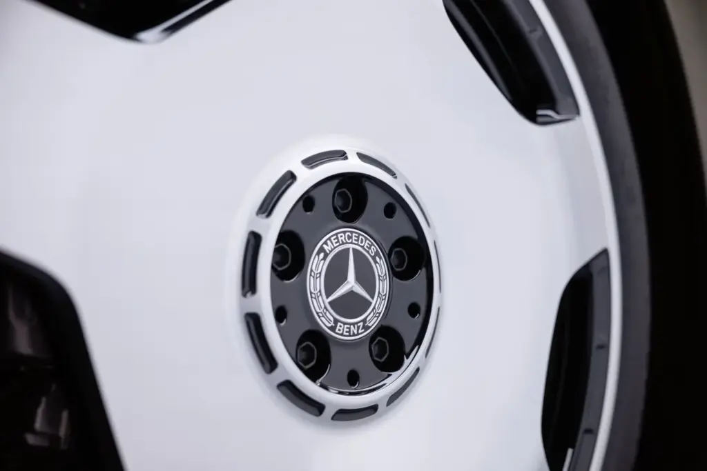 Mercedes VLE 2026 36 Motor16