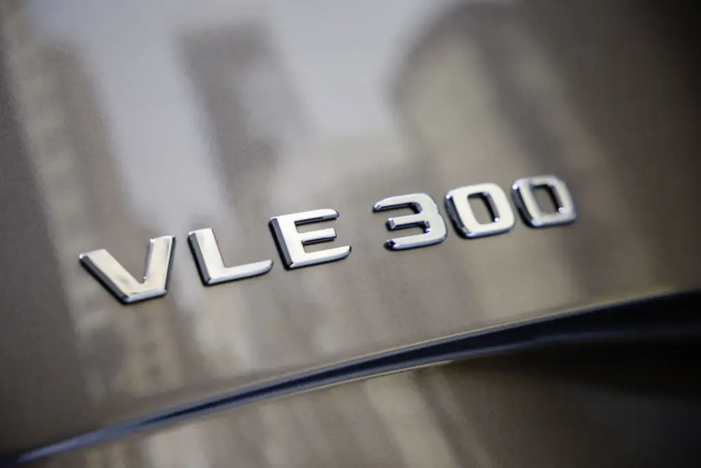 Mercedes VLE 2026 39 Motor16