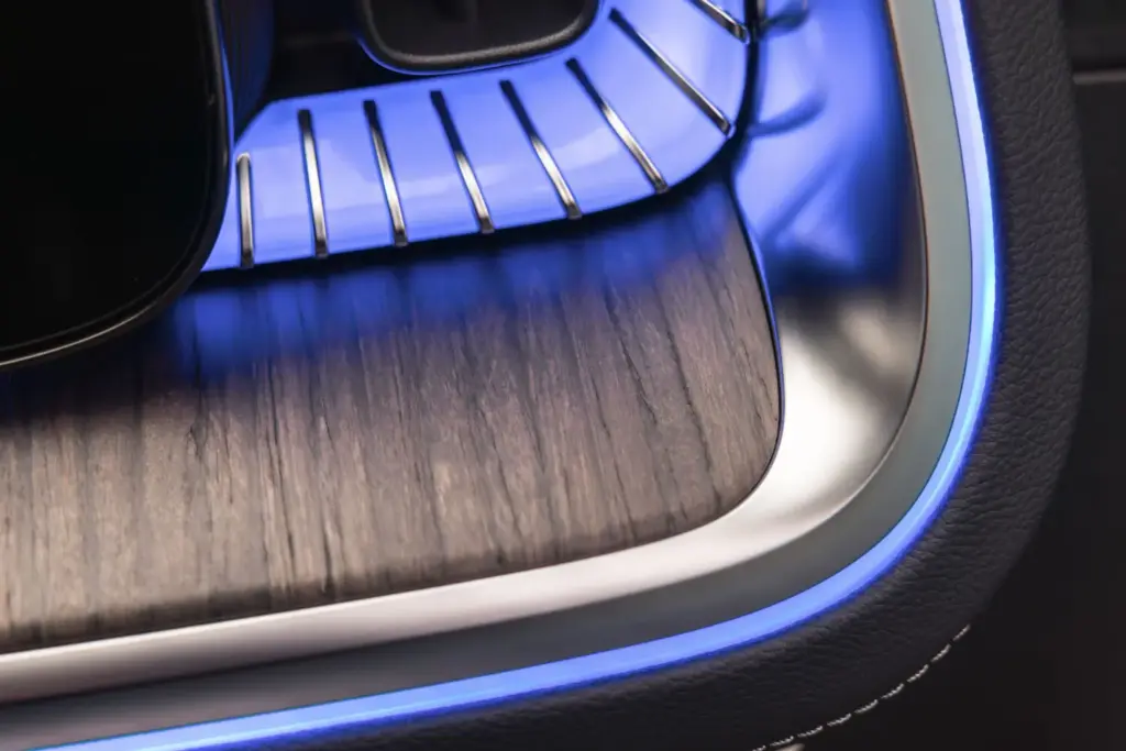 Mercedes VLE 2026 49 Motor16