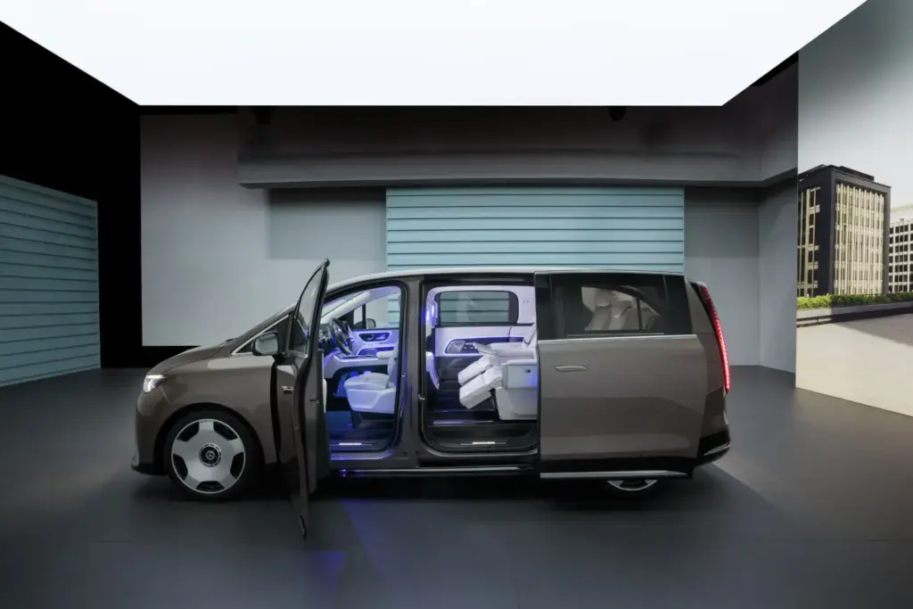 Mercedes VLE 2026 6 Motor16