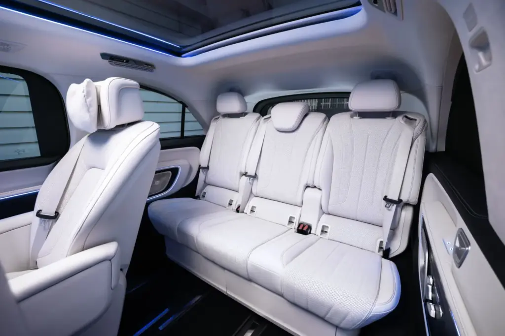 Mercedes VLE 2026 63 Motor16