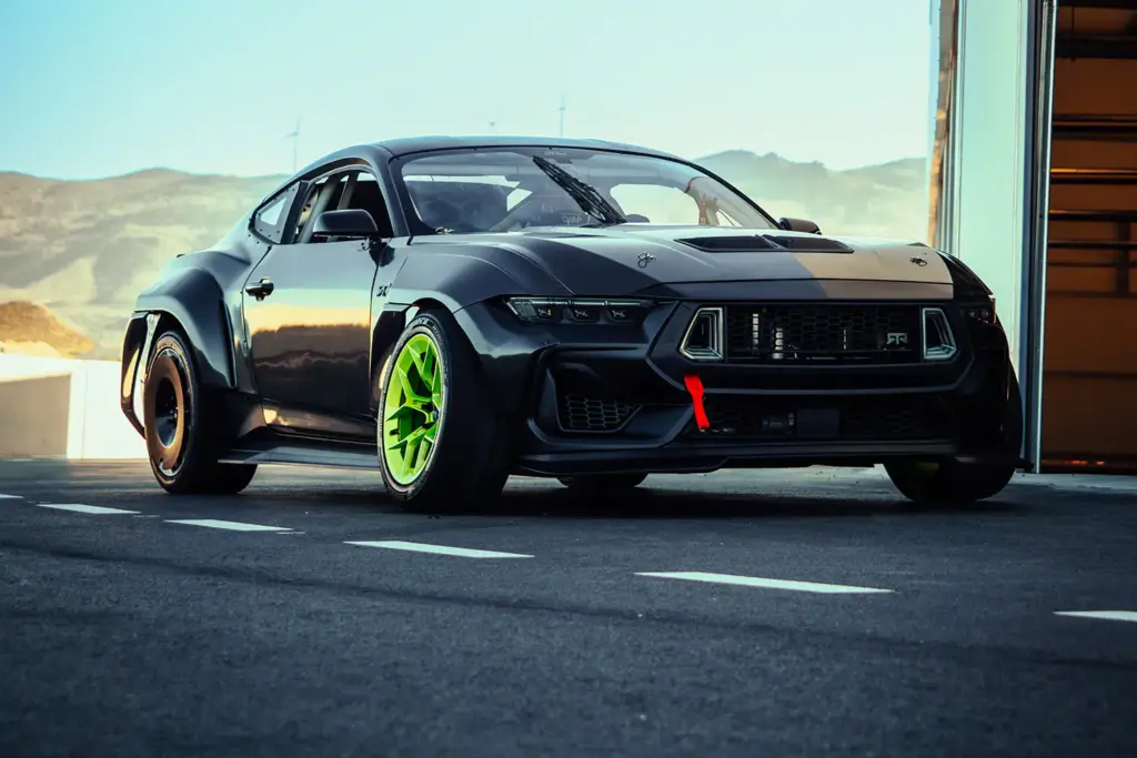 Mustang RTR Spec 5 D 10 Motor16