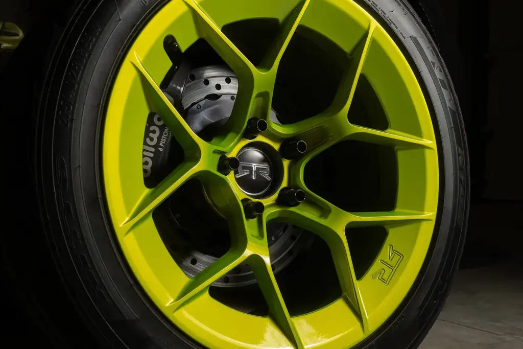 Mustang RTR Spec 5 D 20 Motor16