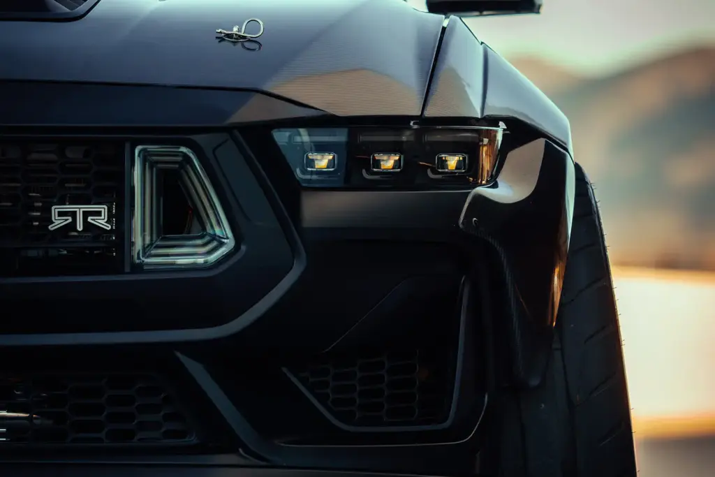 Mustang RTR Spec 5 D 6 Motor16