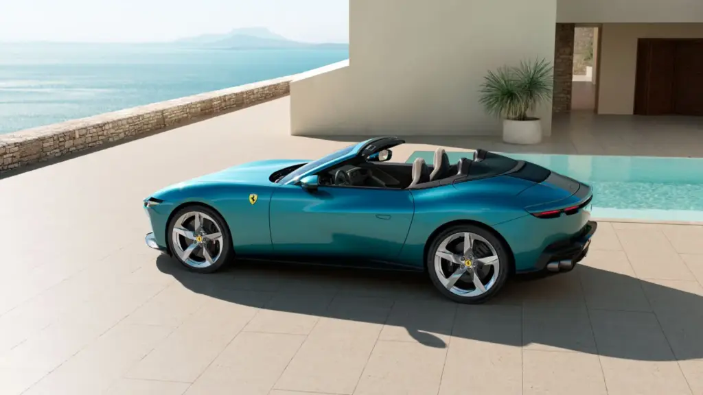 NUEVO FERRARI AMALFI SPIDER 12 Motor16