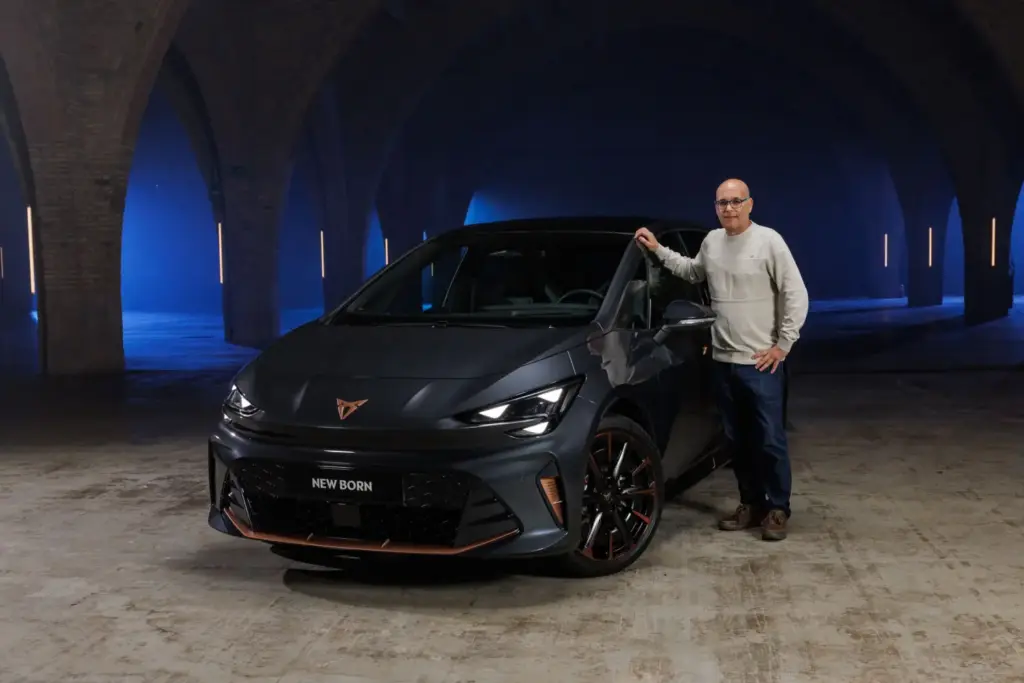 Primer contacto con el recién nacido. Simplemente más Cupra 20 Motor16 Nuevo Cupra Born 057 Motor16