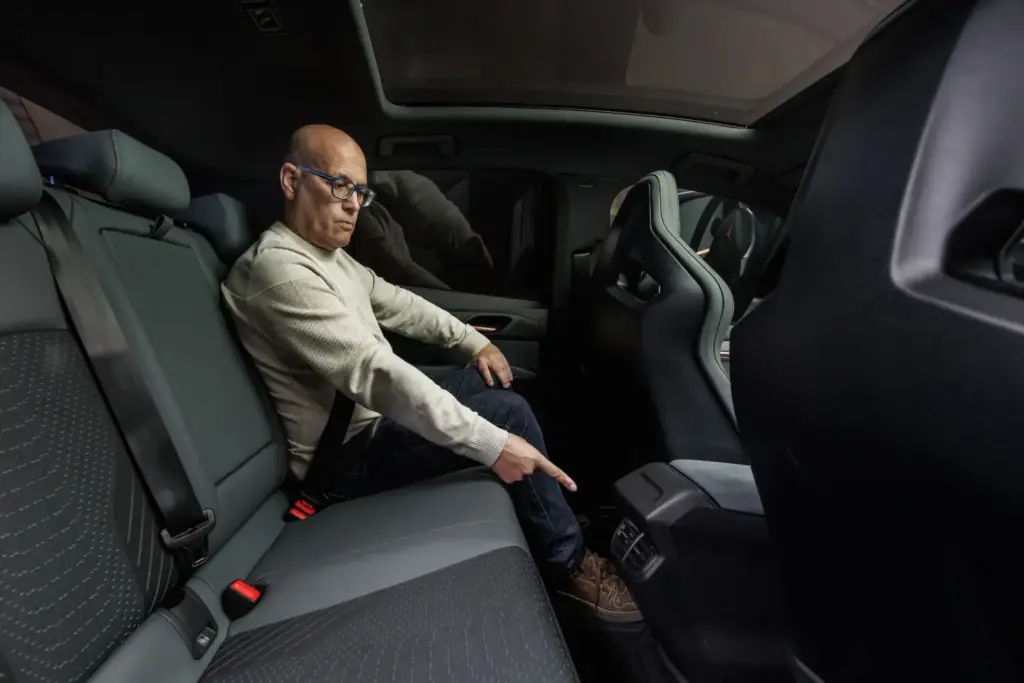 Primer contacto con el recién nacido. Simplemente más Cupra 28 Motor16 Nuevo Cupra Born Motor 06516