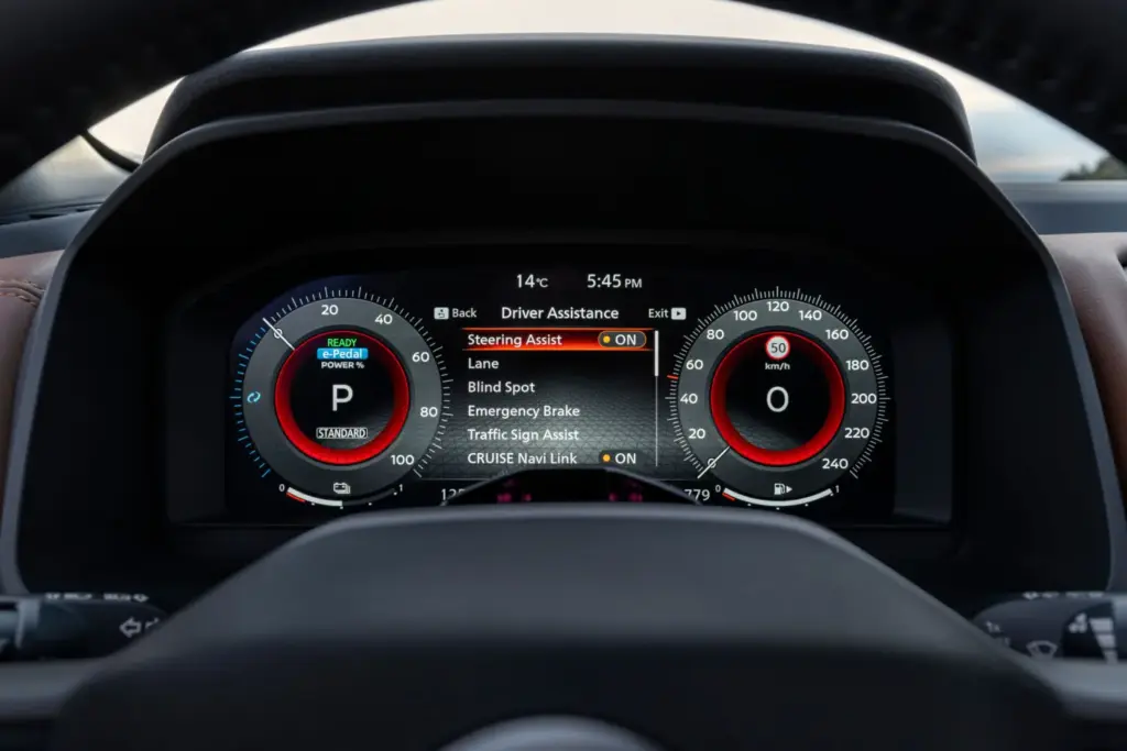 Nissan X Trail modelo 2026 66 Motor16