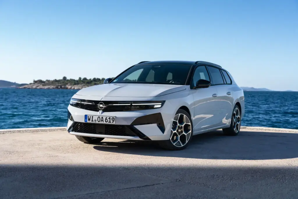 Opel Astra 2026 2 Motor16