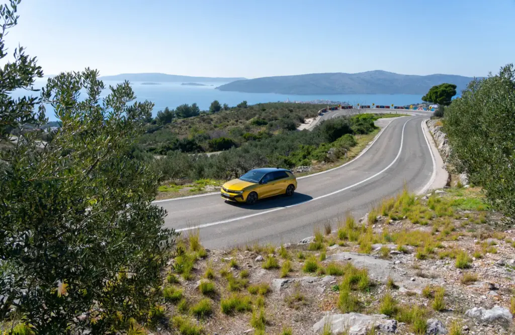 Opel Astra 2026 21 Motor16