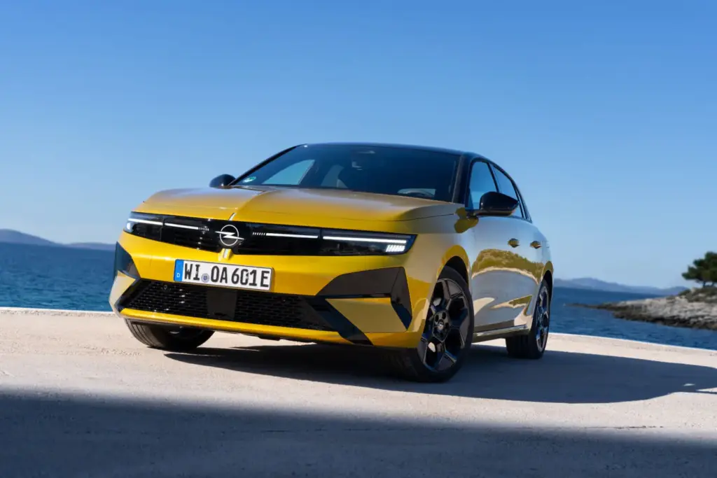 Opel Astra 2026 23 Motor16
