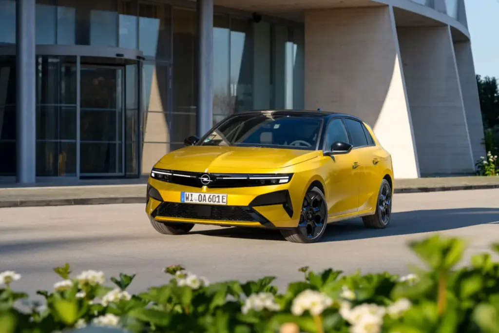 Opel Astra 2026 30 Motor16