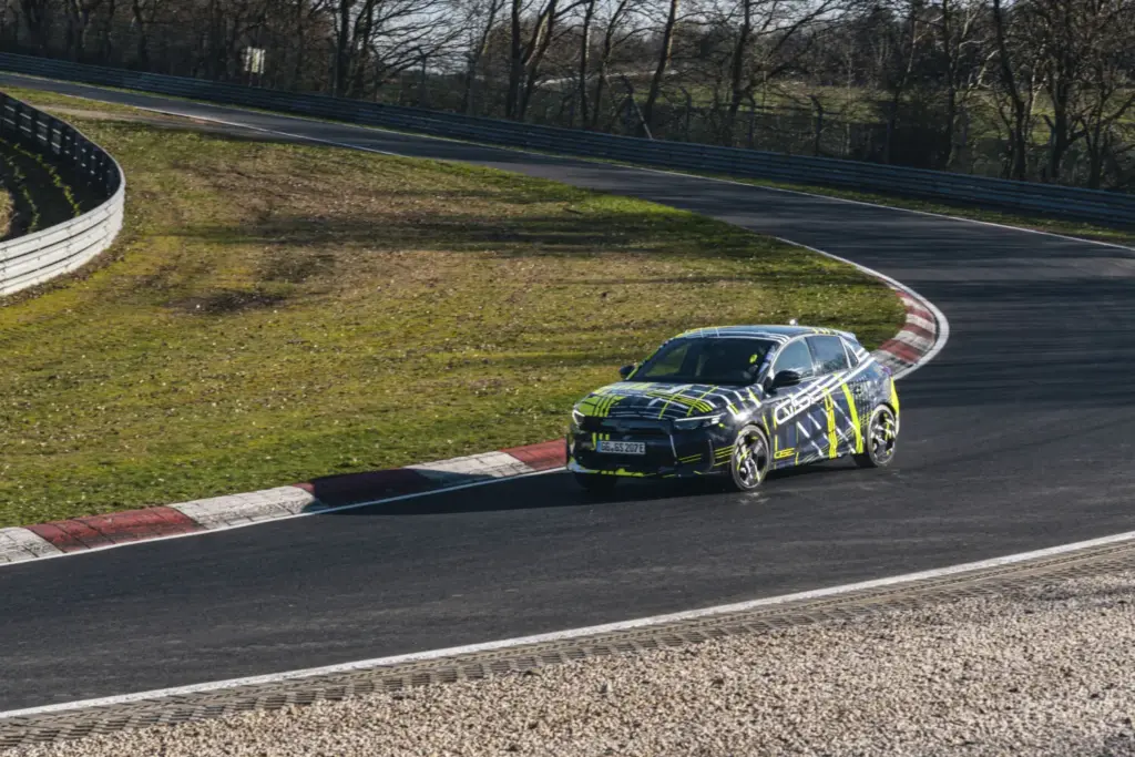 El Opel Corsa GSE ultima su preparación en Nürburgring 4 Motor16 Opel Corsa GSE 2027 2 Motor16