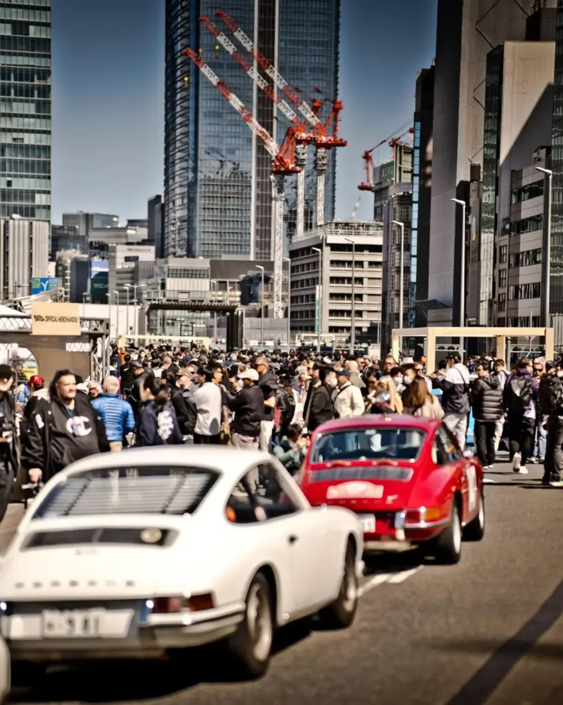 Piorsche Luftgekuhlt en Tokio 2 Motor16