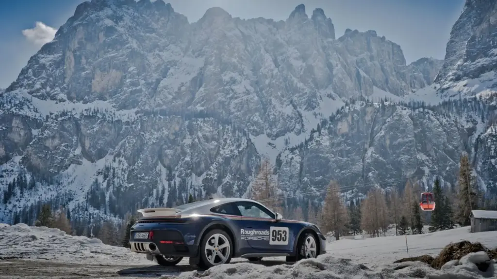 Porsche 911 Dakar por los Dolomitas 4 Motor16