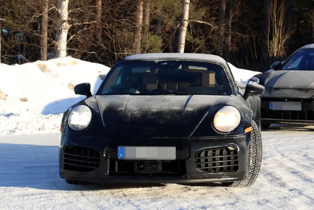 Porsche 911 Turbo Touring Cabrio 3 Motor16