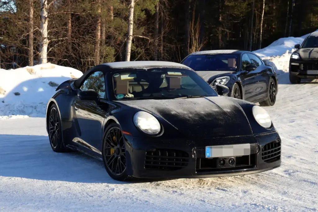 Porsche 911 Turbo Touring Cabrio 4 Motor16