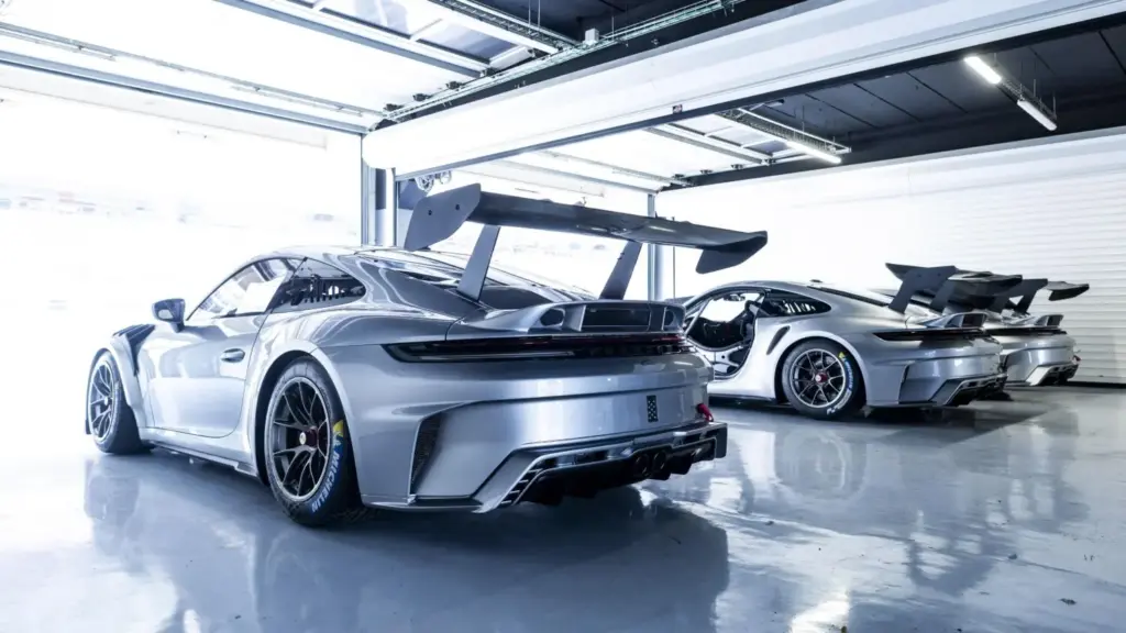 Porsche Mobil 1 Supercup 25 Motor16