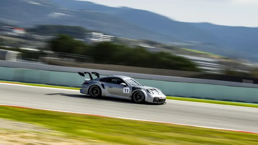 Porsche Mobil 1 Supercup 8 Motor16