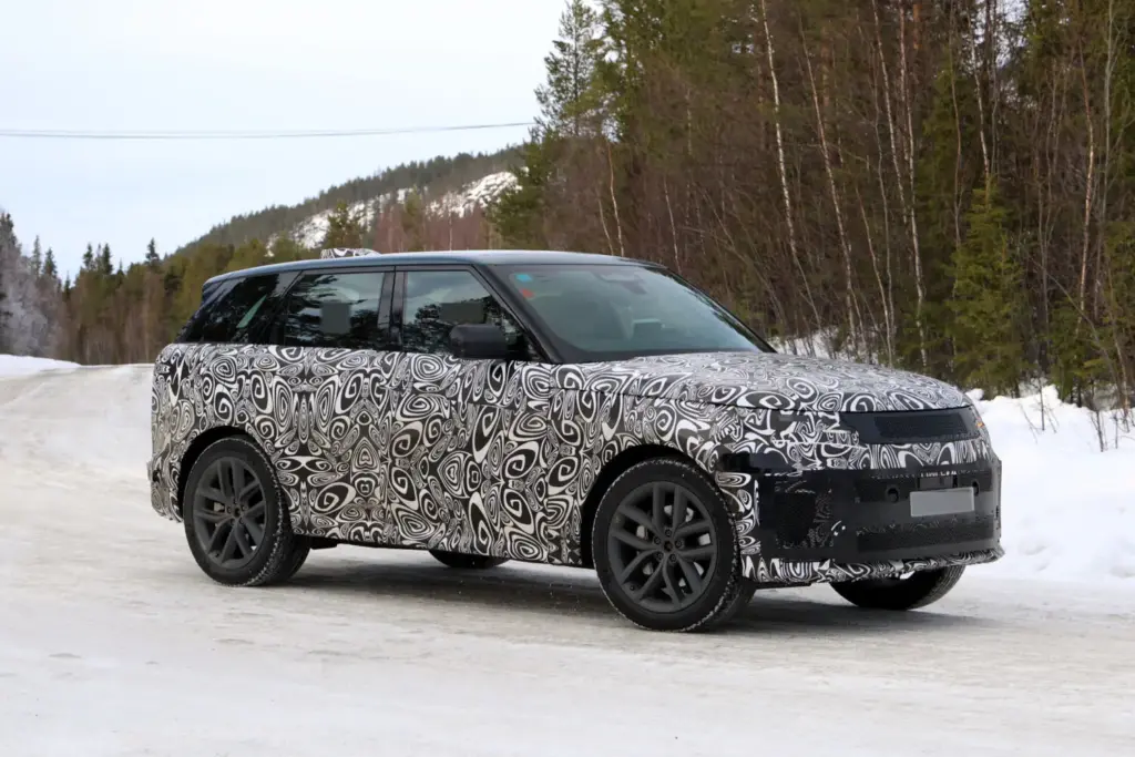 El Range Rover Sport 2027 está casi a punto 18 Motor16 Range Rover Sport 2027 restyling 16 Motor16