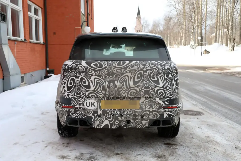 El Range Rover Sport 2027 está casi a punto 9 Motor16 Range Rover Sport 2027 restyling 7 Motor16