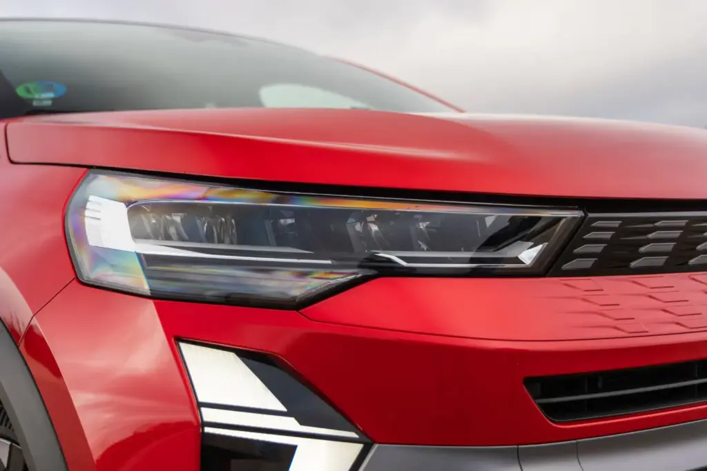 Renault Symbioz Toyota Corolla Cross comparativa 3 Motor16