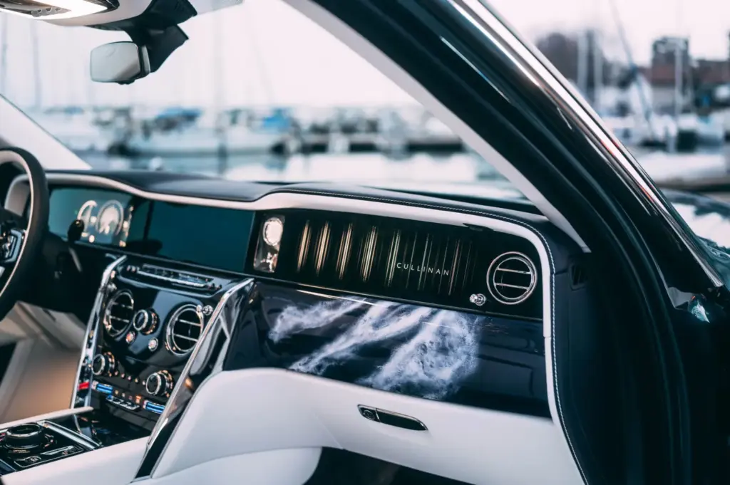 Rolls Royce Cullinan Yachting EAST 9 Motor16