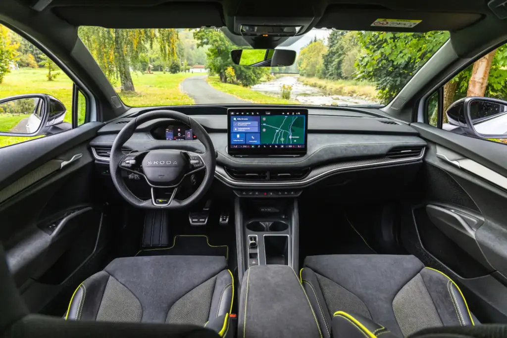 SKODA RS ENYAQ COUPE 3 Motor16