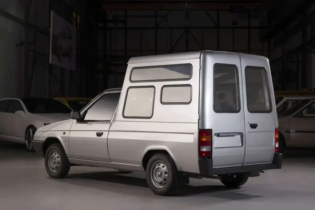 Skoda 784 1992 Motor16