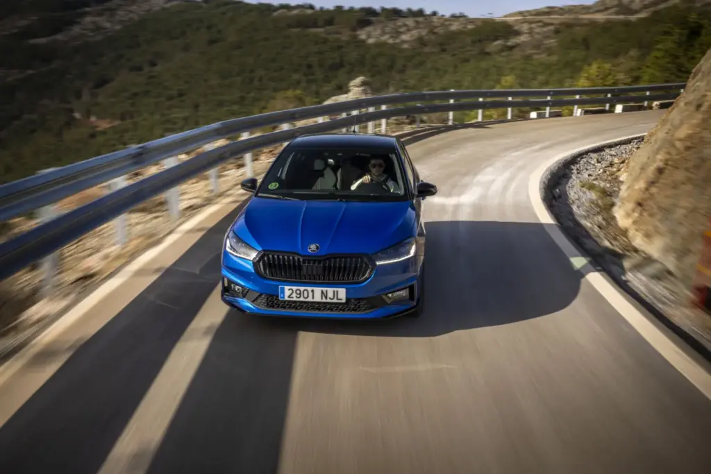 Skoda Fabia 130 23 Motor16