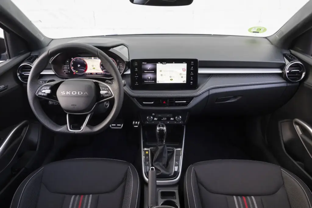 Skoda Fabia 130 53 Motor16