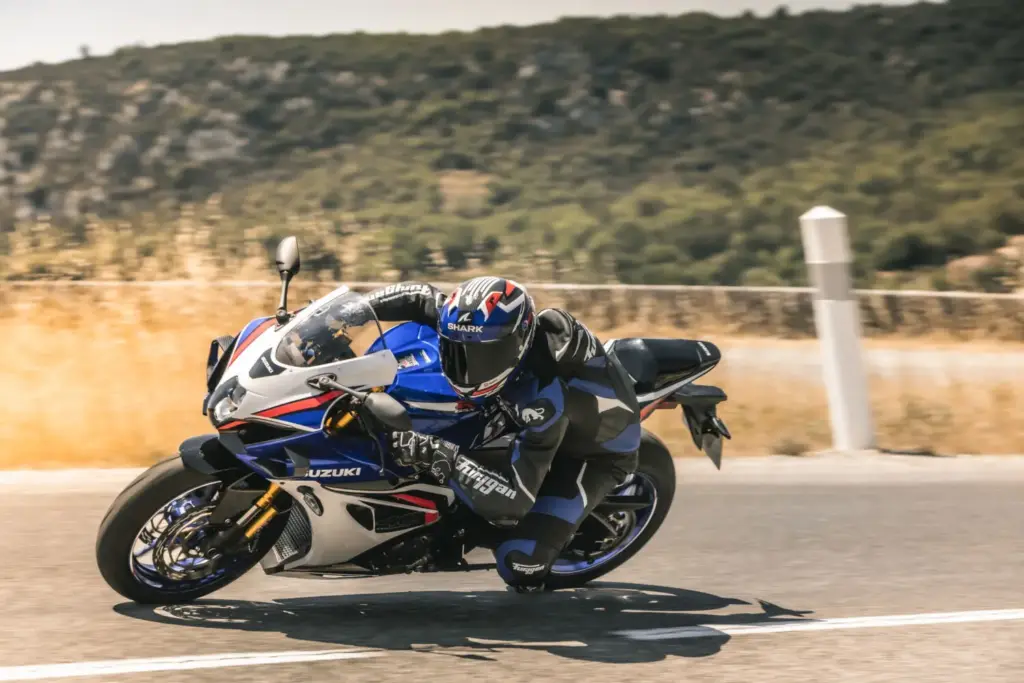 Suzuki GSX R1000R 40 Aniversario 2 Motor16