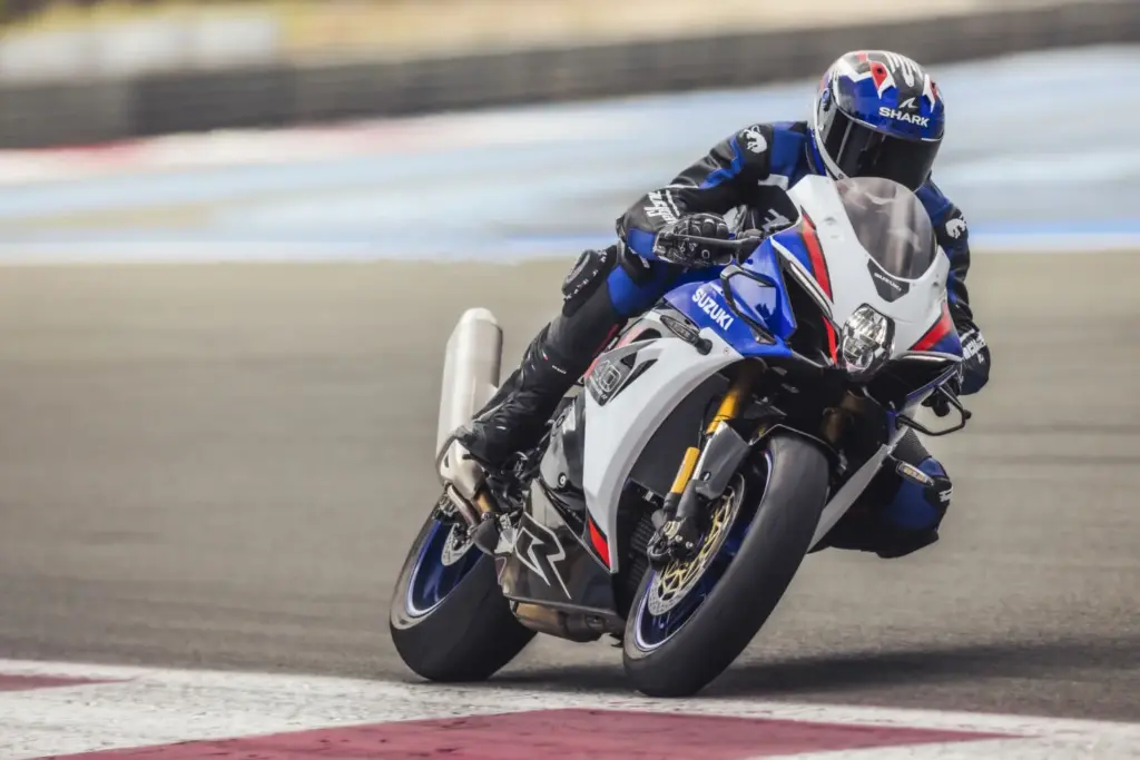 Suzuki GSX R1000R 40 Aniversario 8 Motor16