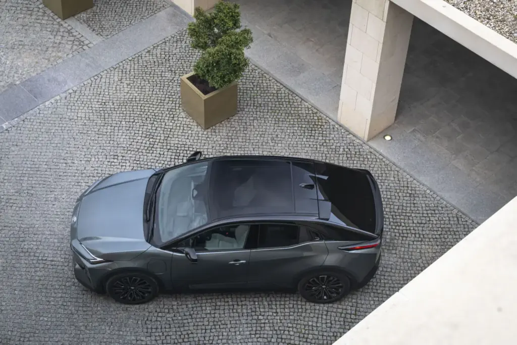 Toyota CHR prueba 1 Motor16