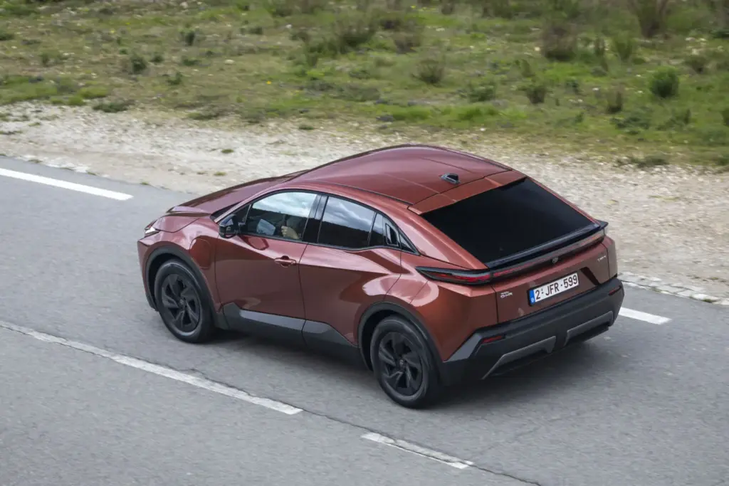 Toyota CHR prueba 19 Motor16