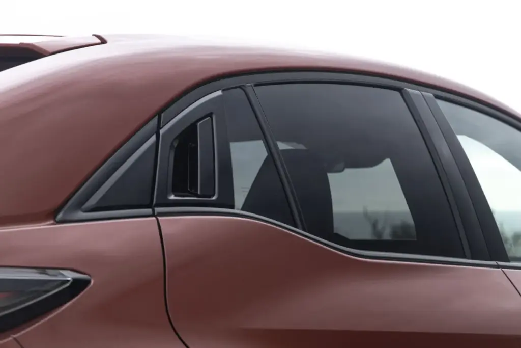 Toyota CHR prueba 24 Motor16