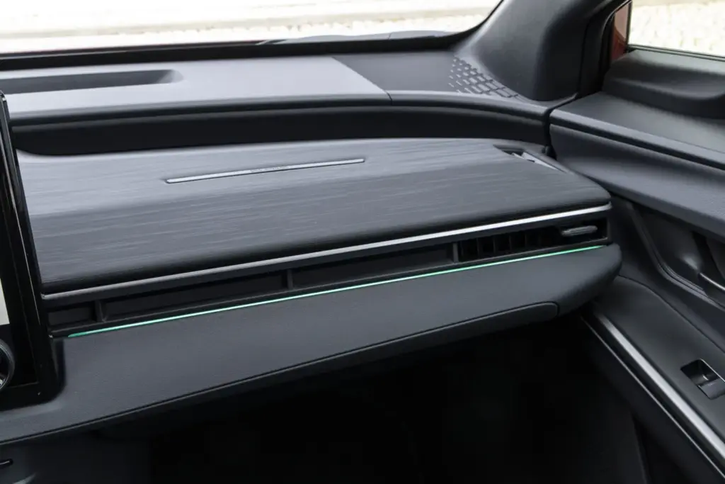 Toyota CHR prueba 31 Motor16