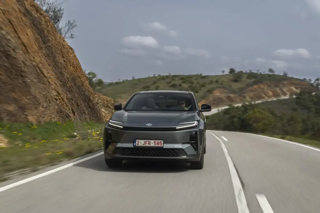 Toyota CHR prueba 43 Motor16