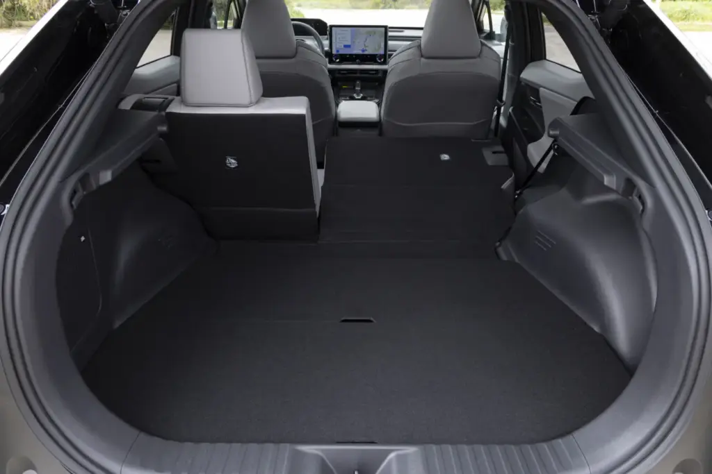 Toyota CHR prueba 58 Motor16